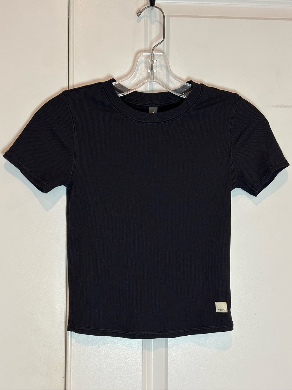 Vuori Black Pose Fitted Ribbed Short Sleeve Tee XS VW169